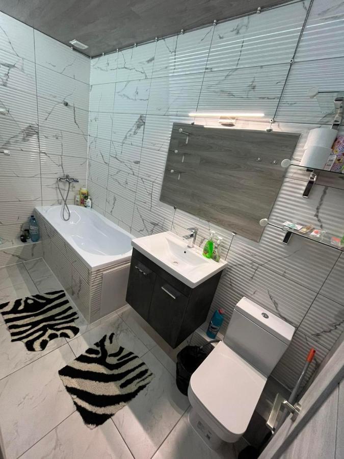 Aparthotel City Center Kişinev Dış mekan fotoğraf