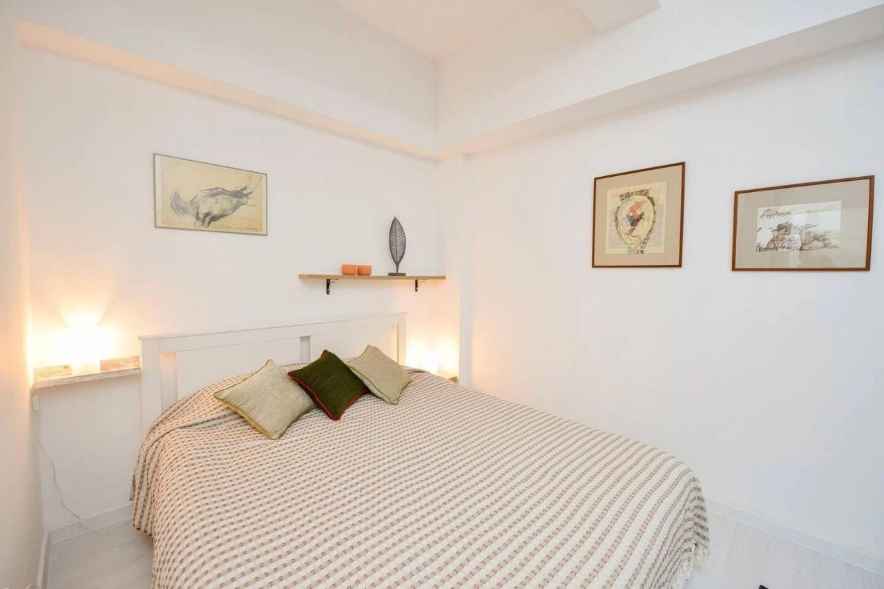 Aparthotel City Center Kişinev Dış mekan fotoğraf