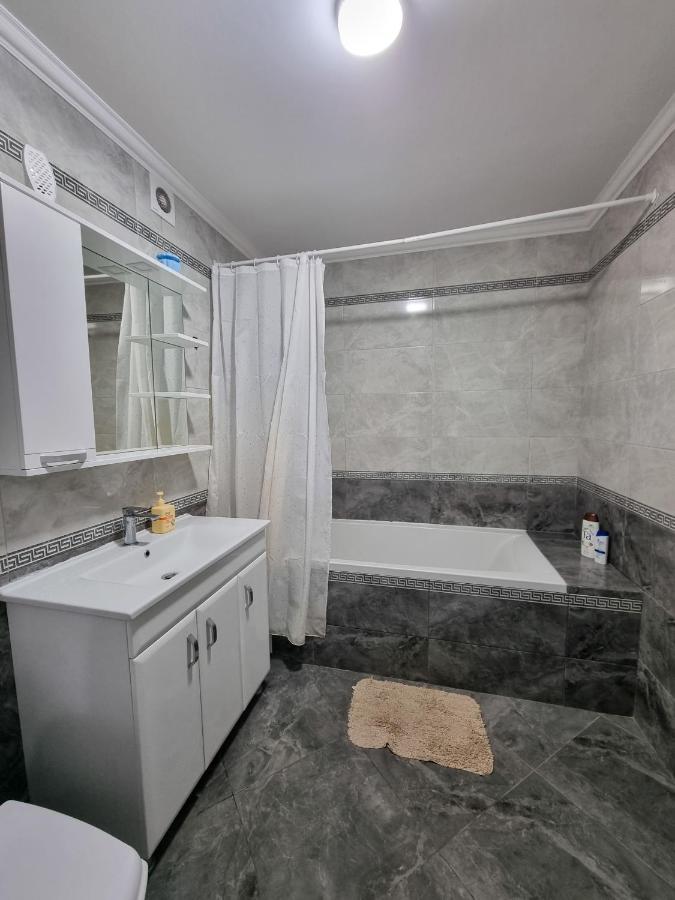 Aparthotel City Center Kişinev Dış mekan fotoğraf